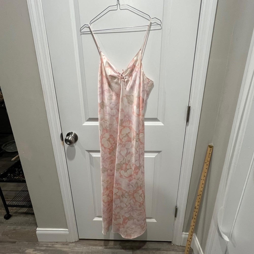 Halston III Womens Nightgown Floral Satin Pink Size M Vintage